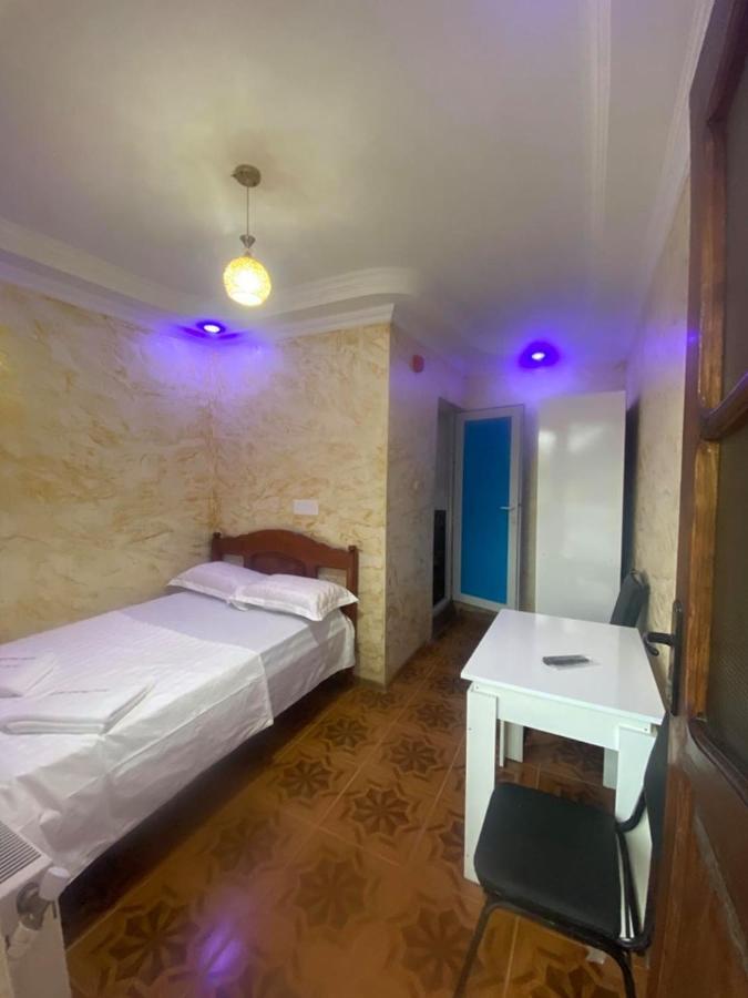 Elite Palace Plus Hotel Батуми Экстерьер фото
