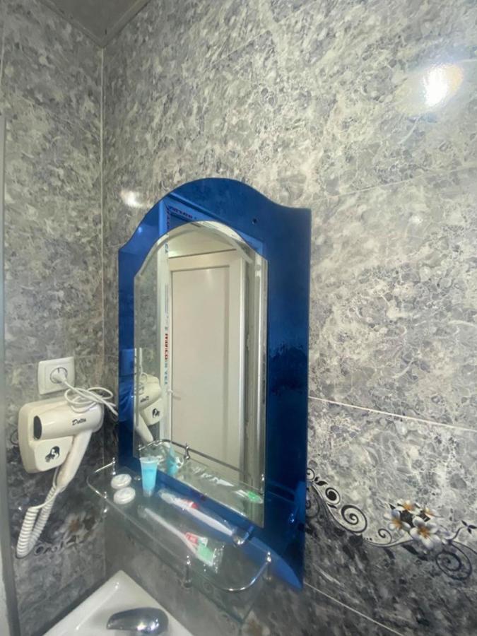 Elite Palace Plus Hotel Батуми Экстерьер фото