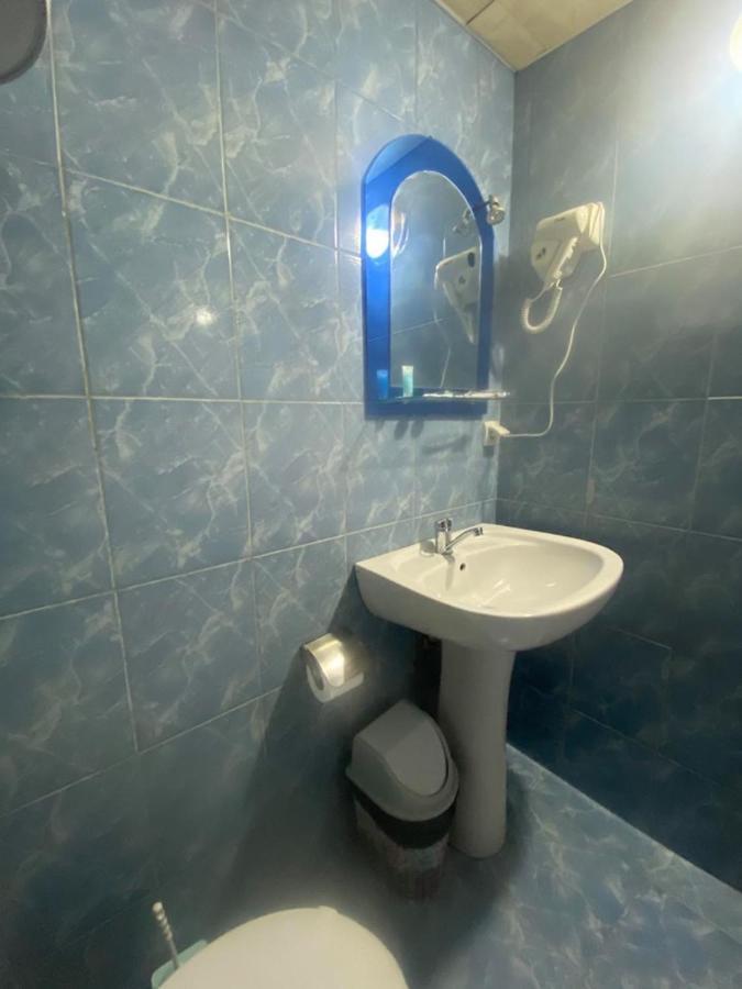 Elite Palace Plus Hotel Батуми Экстерьер фото